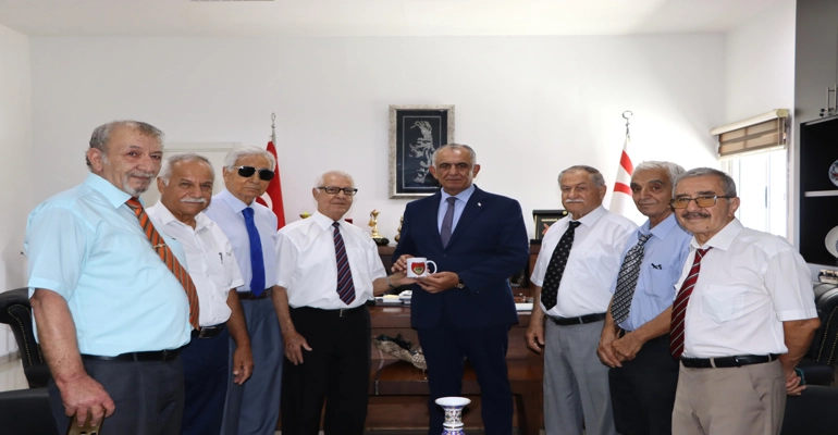  Çavuşoğlu: "Tarih bilincine sahip nesiller yetiştirme sorumluluğuyla hareket ediyoruz"