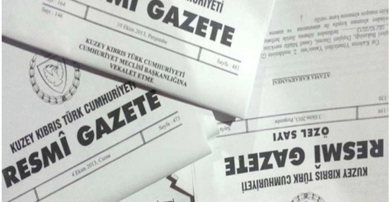 Erhan Arıklı’nın görevden alınma yazısı Erhürman tarafından da imzalanarak resmi gazetede yayınlandı