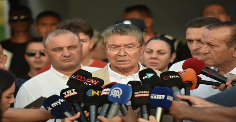  Üstel: “50 yaşlarında bir kişinin naaşına ulaşıldı"