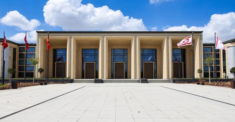 Meclis Genel Kurulu perşembe günü olağanüstü toplanacak
