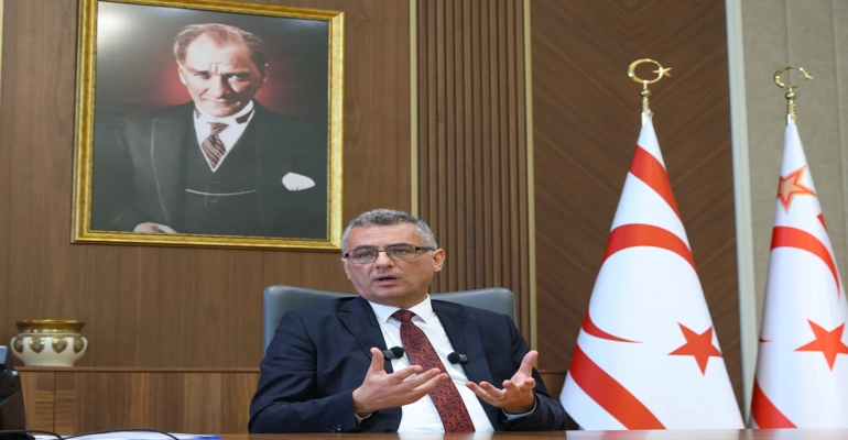 Erhürman, Seçim ve Halkoylaması Değişiklik Yasası’nı Meclis’e iade etti