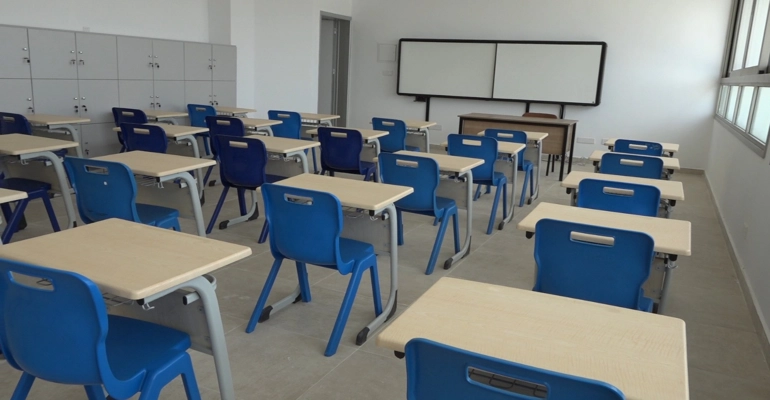 İskele Evkaf Türk Maarif Koleji’nde derslik sayısı 32'ye çıkarıldı