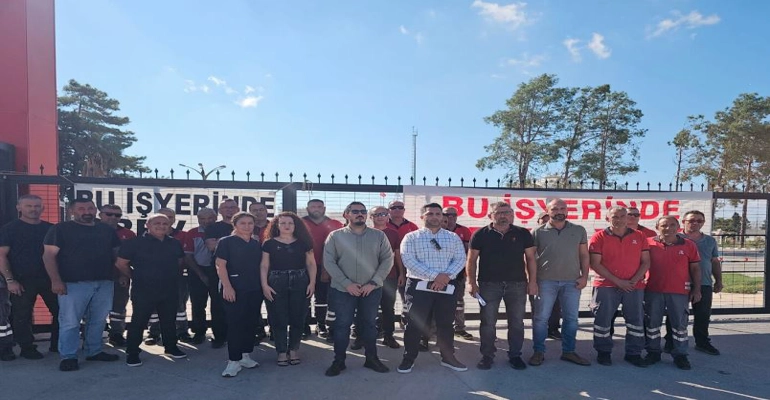 Kıbrıs Türk Petrolleri’nde Uyarı Grevi Devam Ediyor