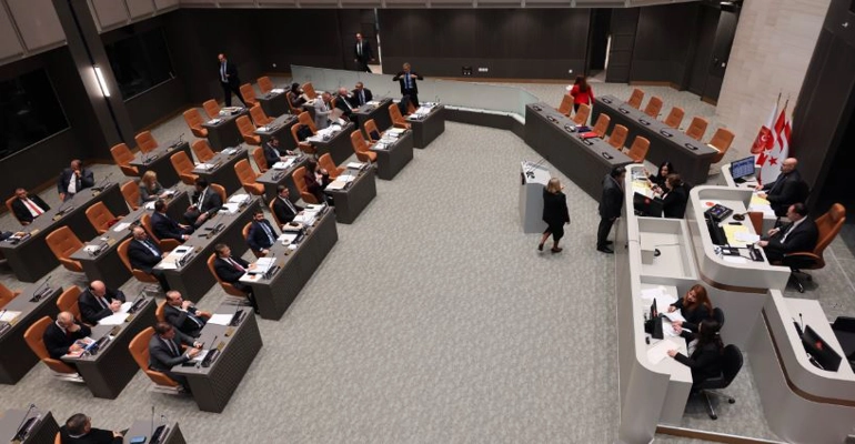 Meclis Genel Kurulu’nda bazı tezkereler görüşüldü; bir sonraki toplantının 26 Ekim'de yapılmasına karar verildi