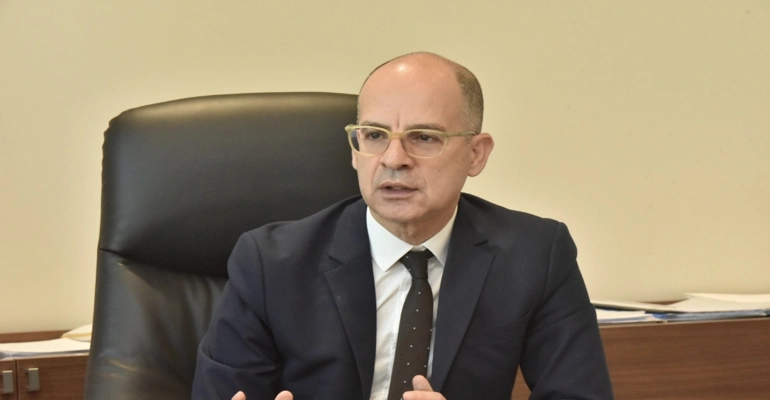 Dânâ temaslarına Brüksel'de devam etti