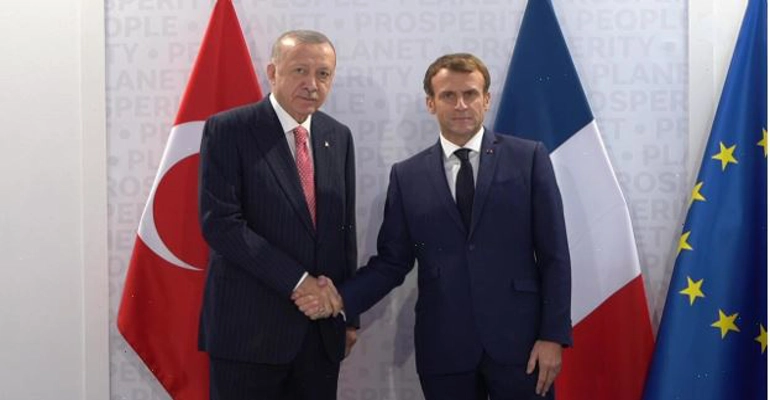 Erdoğan, Fransa Cumhurbaşkanı Macron ile telefonda görüştü