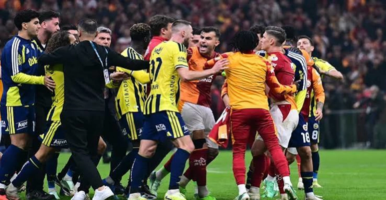 PFDK derbinin cezalarını açıkladı